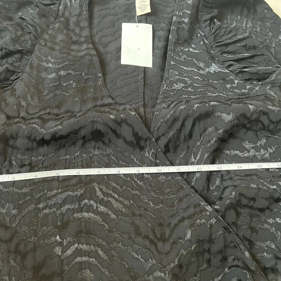 H&M Wrap Sateen Long Sleeve Dress Small NWT 100% Viscose - Picture 11 of 15